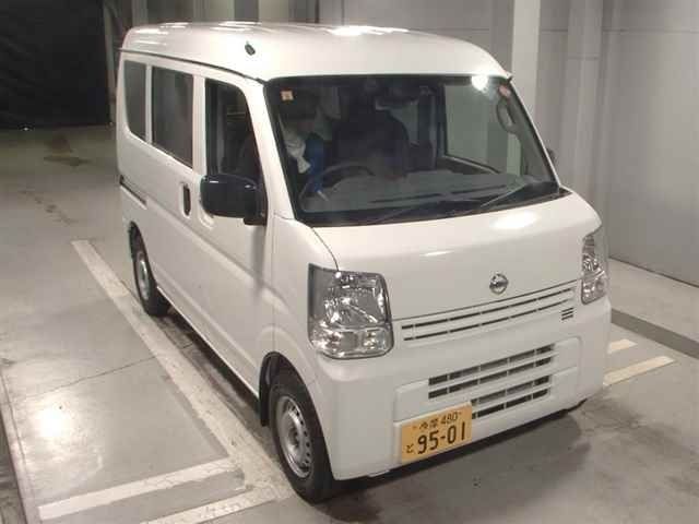 8223 Nissan Clipper van DR17V 2023 г. (JU Tokyo)